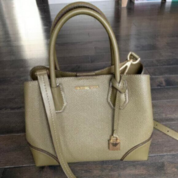 Michael Kors Mercer Bag - Picture 1 of 6
